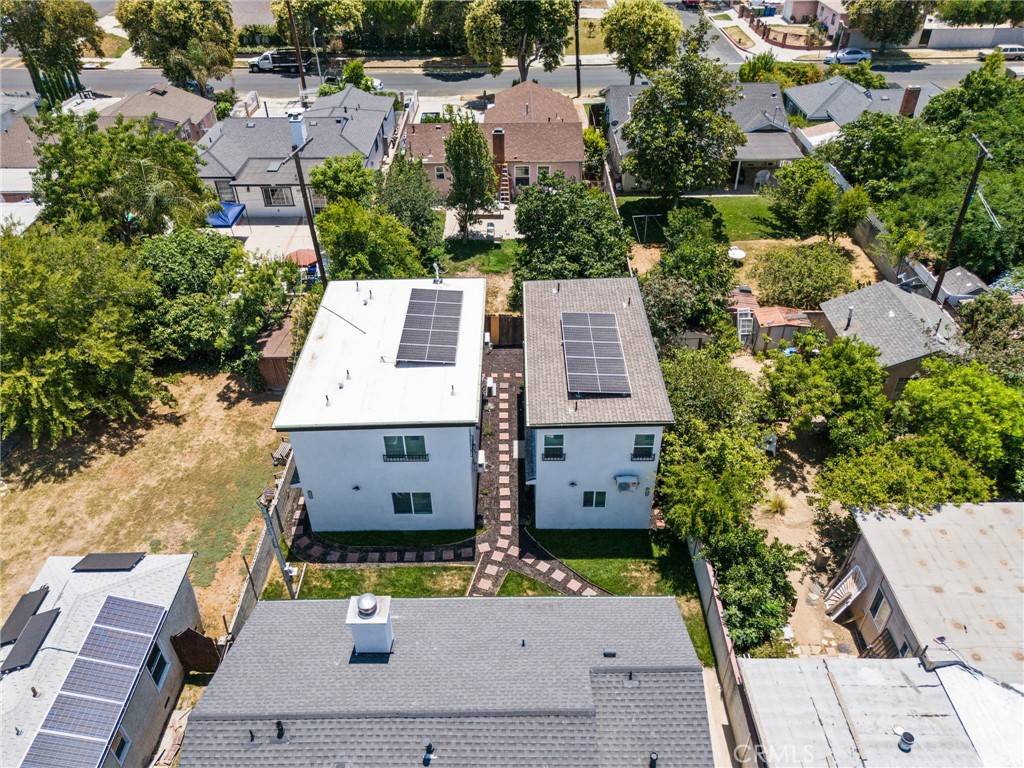 Reseda, CA 91335,18656 Runnymede ST