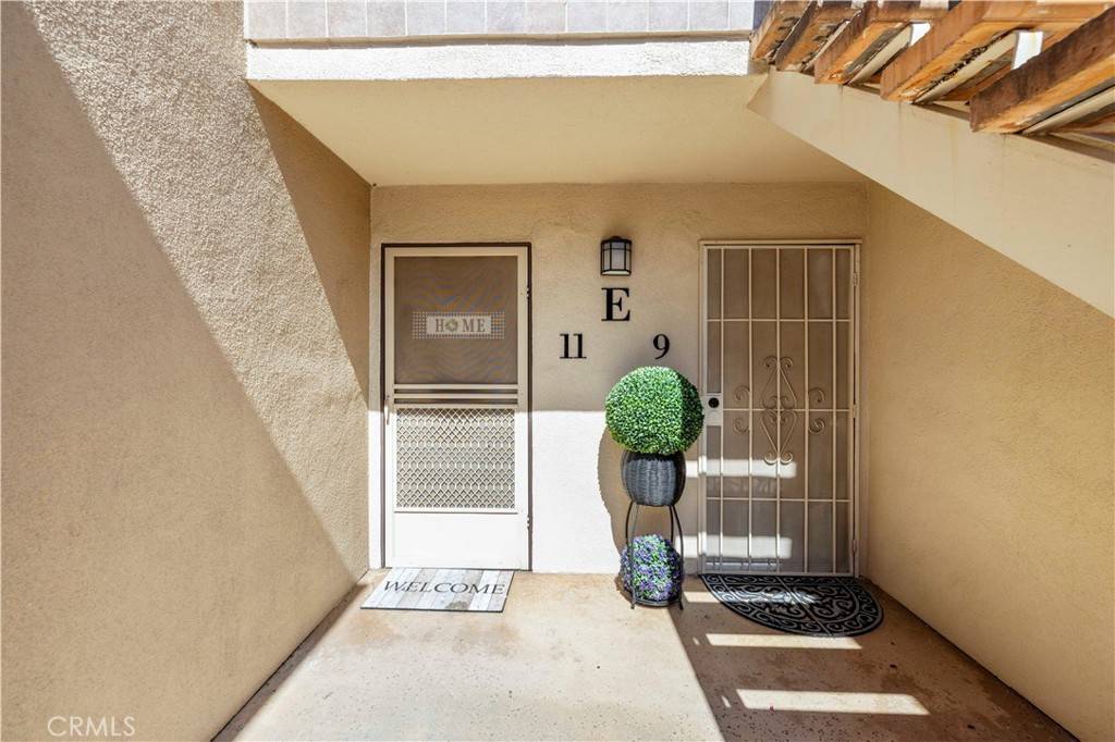Valencia, CA 91355,25735 Hogan DR #E11