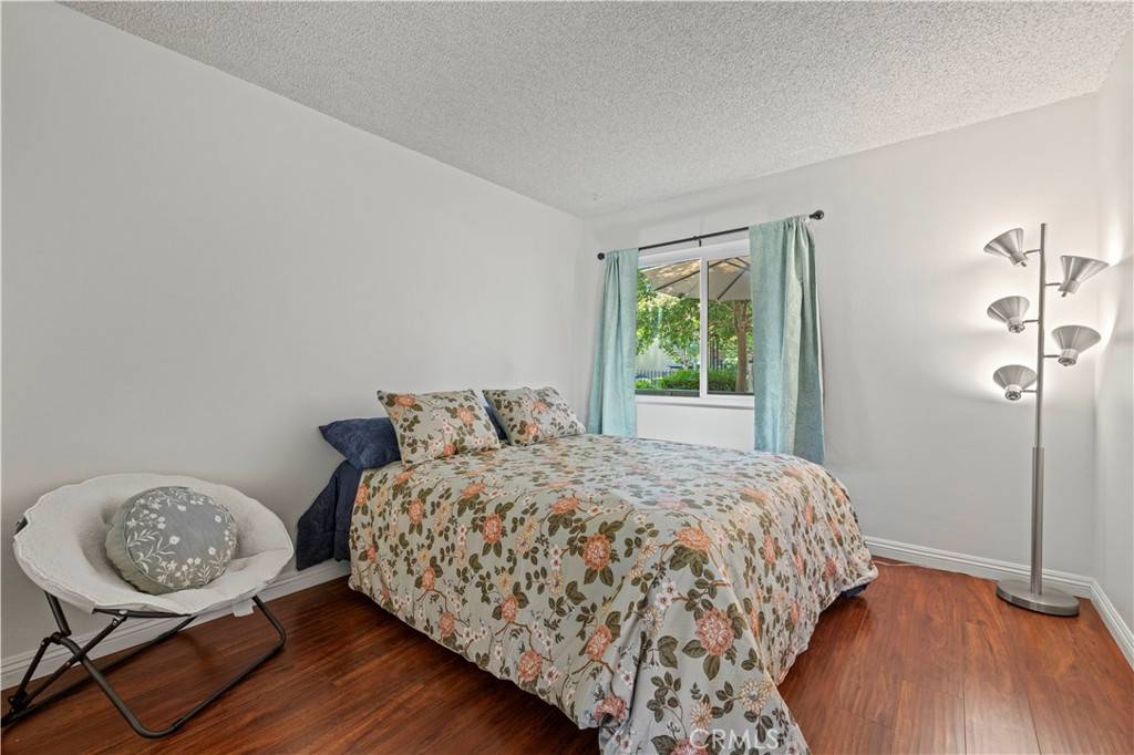 Valencia, CA 91355,25735 Hogan DR #E11