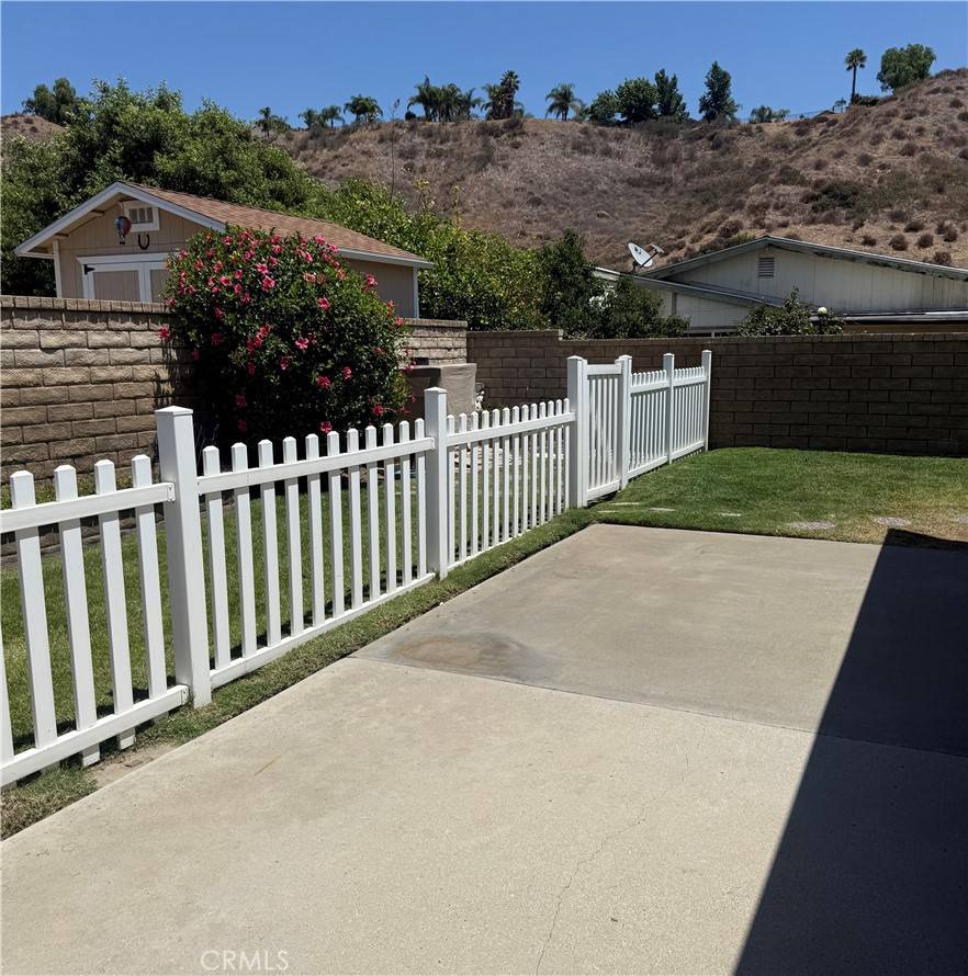 Castaic, CA 91384,32024 Emerald LN