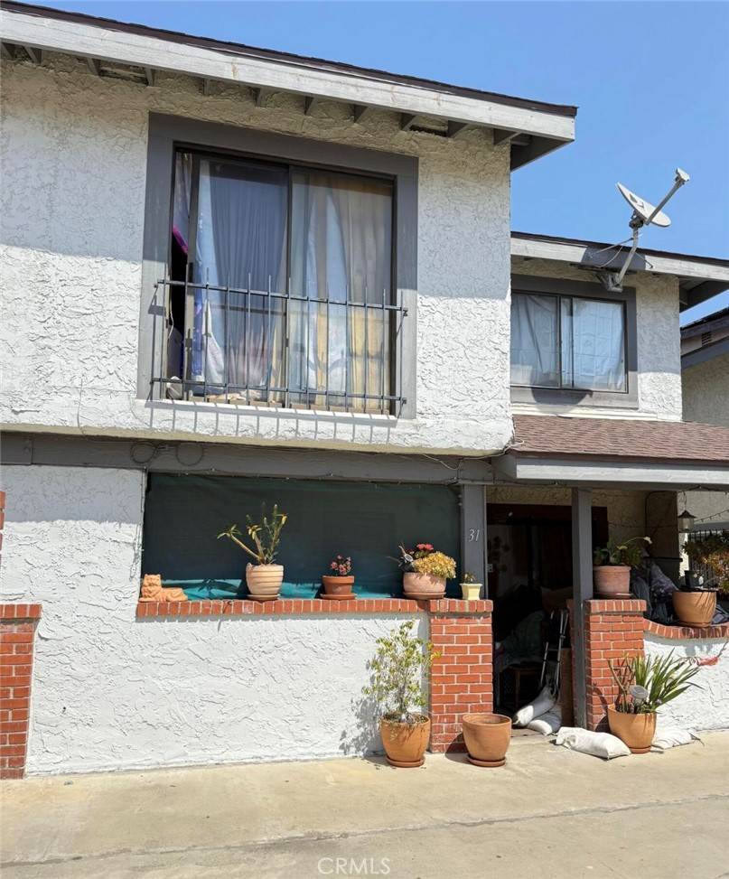 Gardena, CA 90247,1239 W Rosecrans