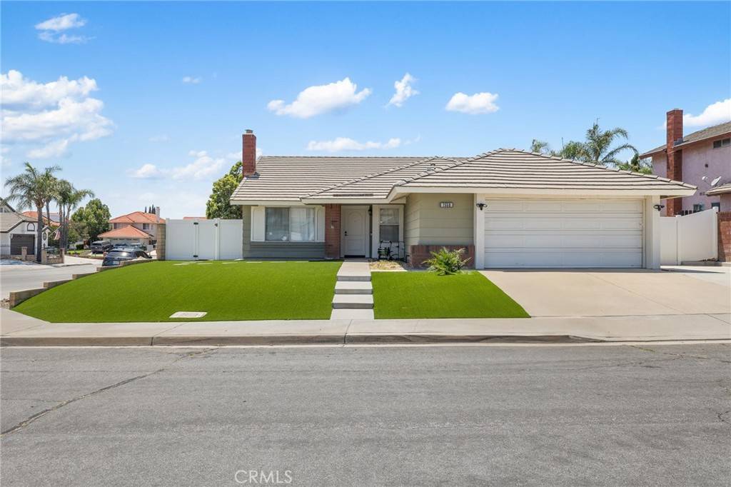 Fontana, CA 92336,7550 Periwinkle DR