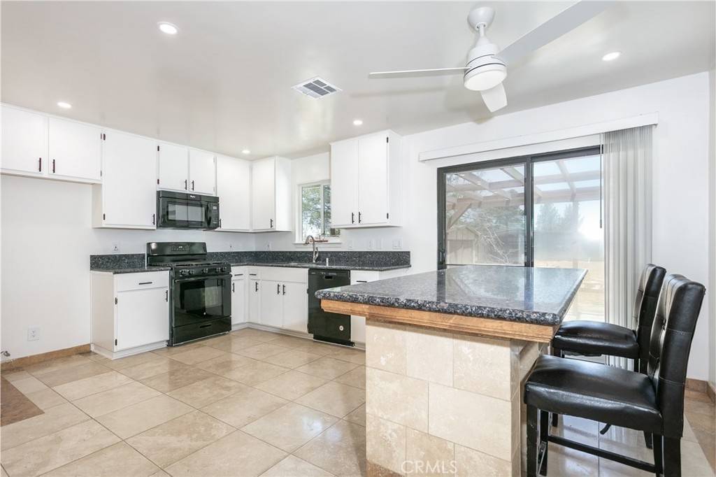 Littlerock, CA 93543,10619 E Avenue R4