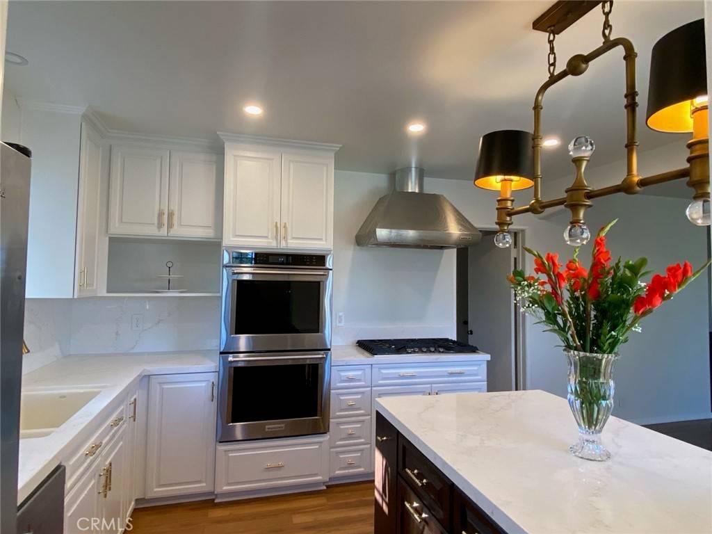 Northridge, CA 91343,16506 Halsted ST