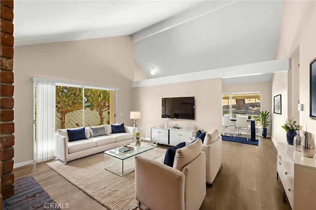 Canyon Country, CA 91387,29801 Grandifloras RD