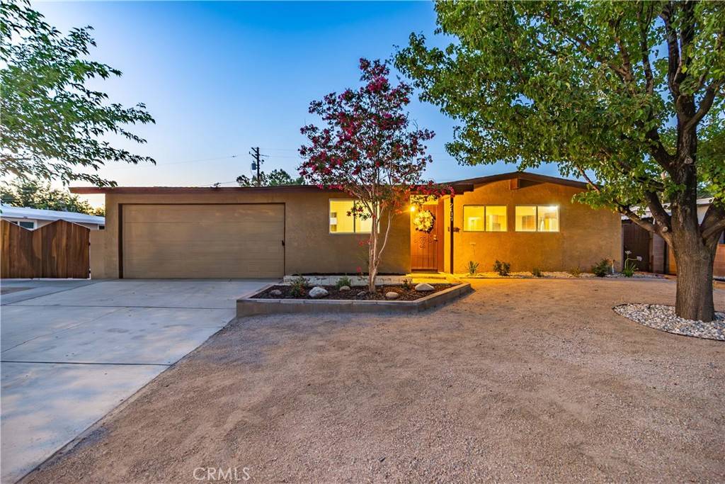 Lancaster, CA 93536,2017 W Newgrove ST