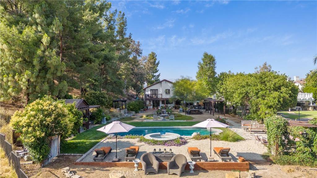 West Hills, CA 91304,24042 Ingomar ST