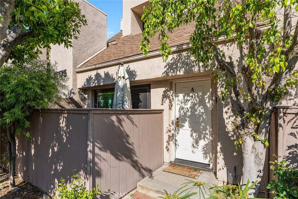 Sherman Oaks, CA 91403,15175 Magnolia BLVD #A