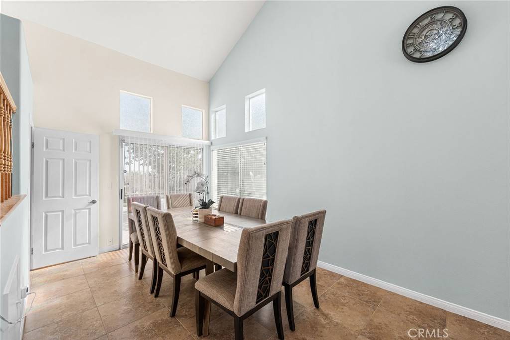Palmdale, CA 93551,1215 Date Palm DR