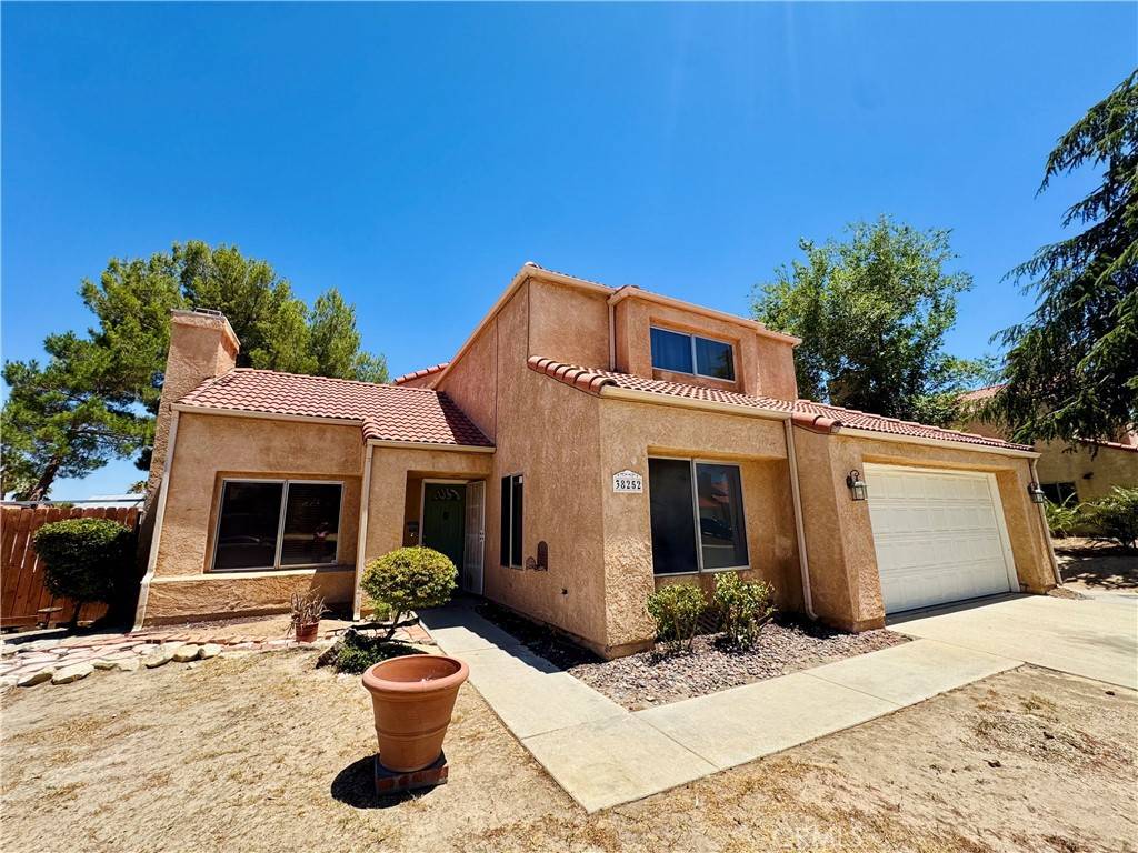 Palmdale, CA 93551,38252 La Loma AVE