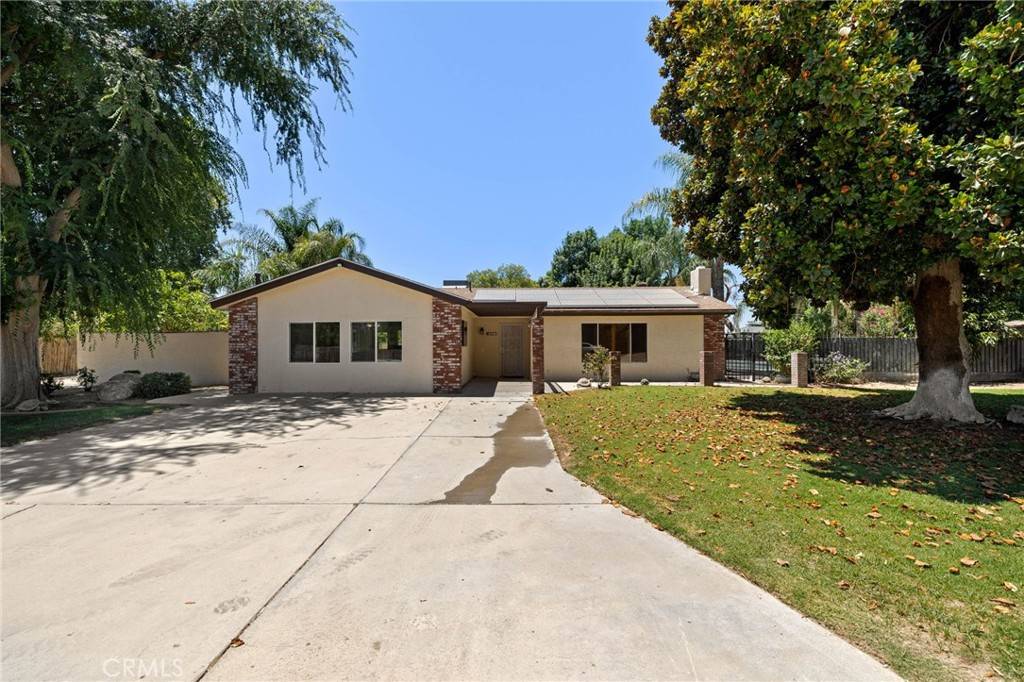 Bakersfield, CA 93314,921 Christian AVE