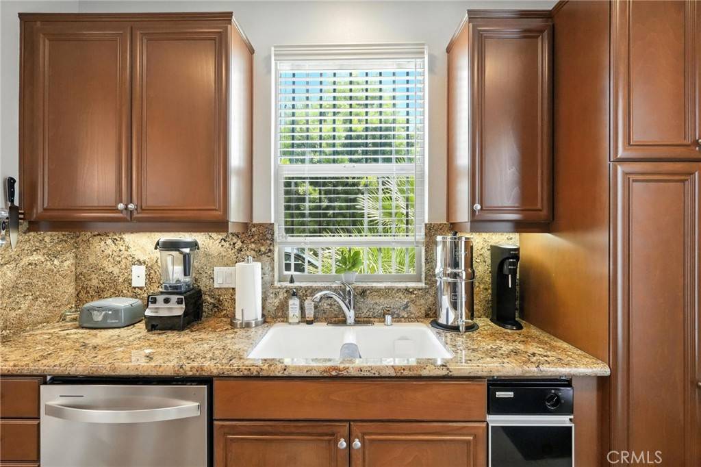 Porter Ranch, CA 91326,20337 Livorno WAY
