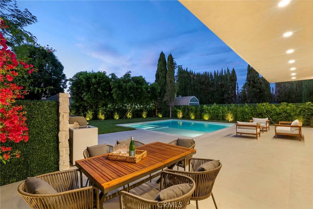 Encino, CA 91316,17827 Miranda ST