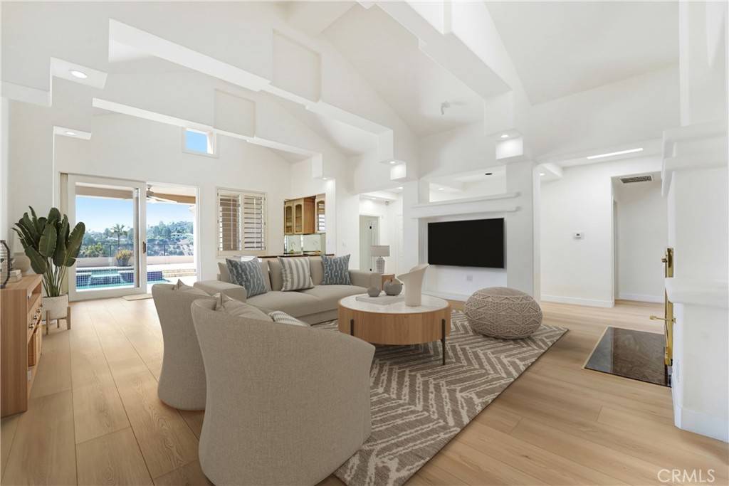 Calabasas, CA 91302,4570 Park Marbella