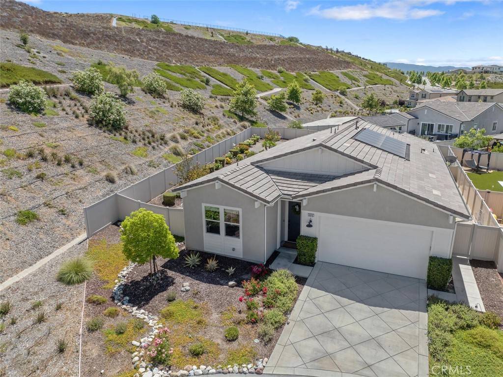 Saugus, CA 91350,28816 Sedge LN