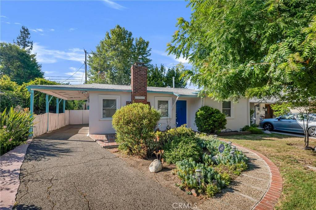 Woodland Hills, CA 91367,22845 Leonora DR
