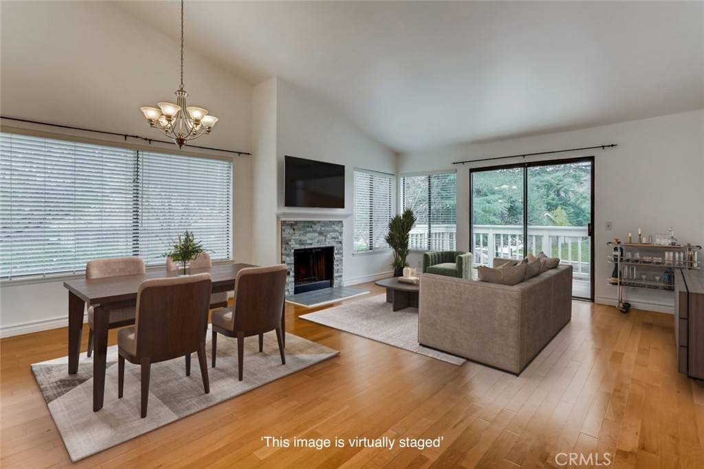 Oak Park, CA 91377,529 El Azul CIR