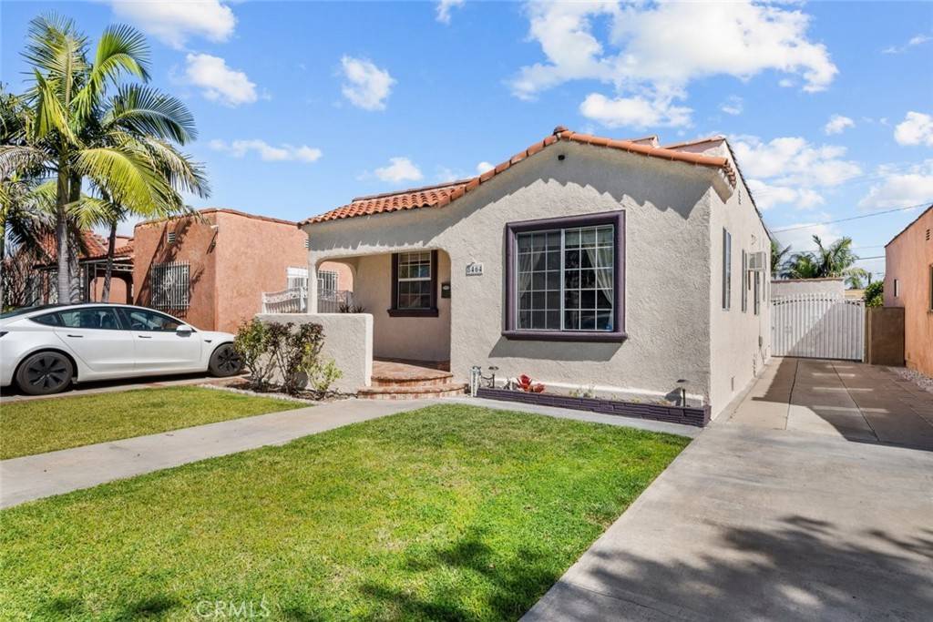 South Gate, CA 90280,8464 San Miguel AVE