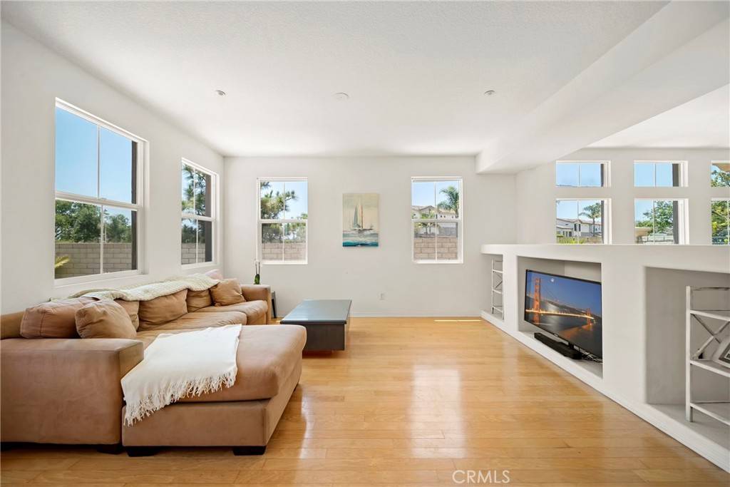 Oxnard, CA 93035,4425 Ahoy LN