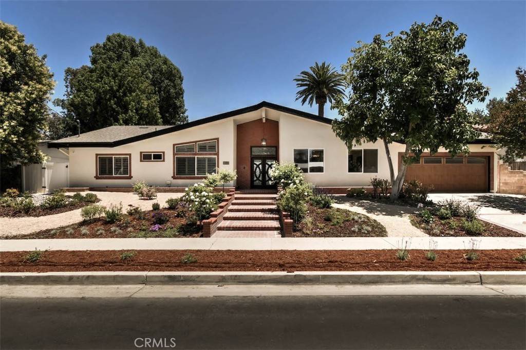 Woodland Hills, CA 91367,5124 Boda PL