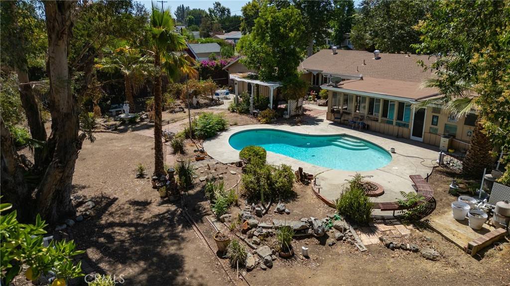 Woodland Hills, CA 91367,22717 Miranda ST