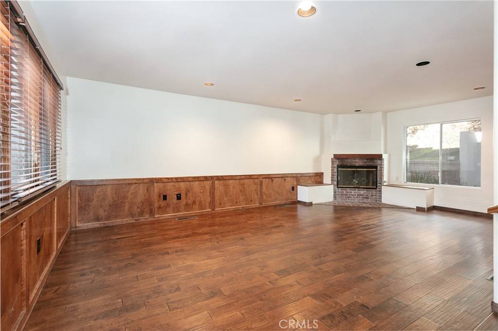 Woodland Hills, CA 91364,21429 Rios ST