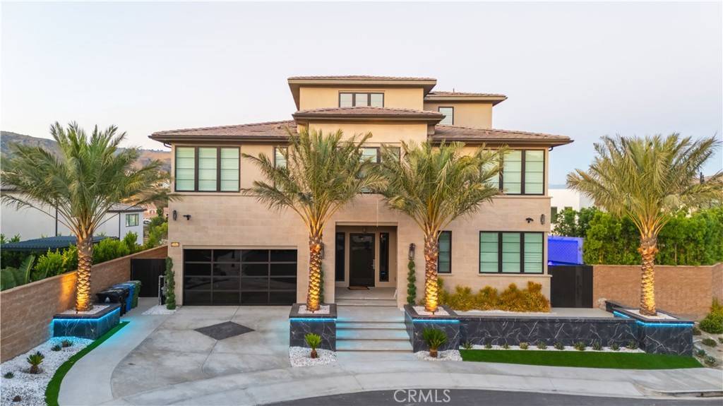Porter Ranch, CA 91326,20043 Mersey LN