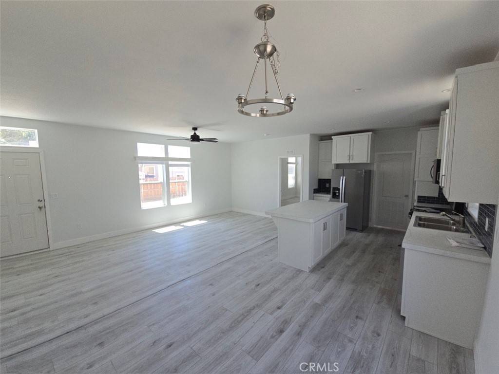 Perris, CA 92571,350 E San Jacinto #31