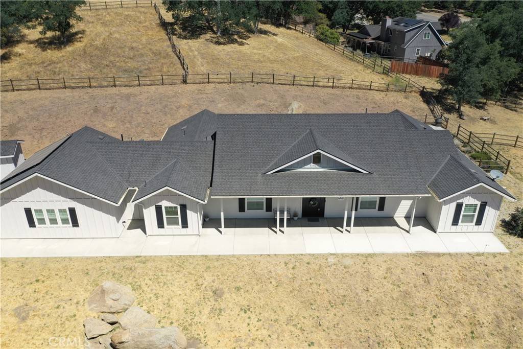 Tehachapi, CA 93561,25904 Bear Valley RD
