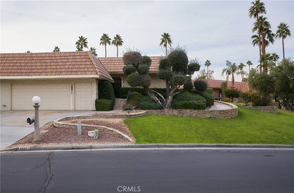 Palm Desert, CA 92211,38811 Tandika N