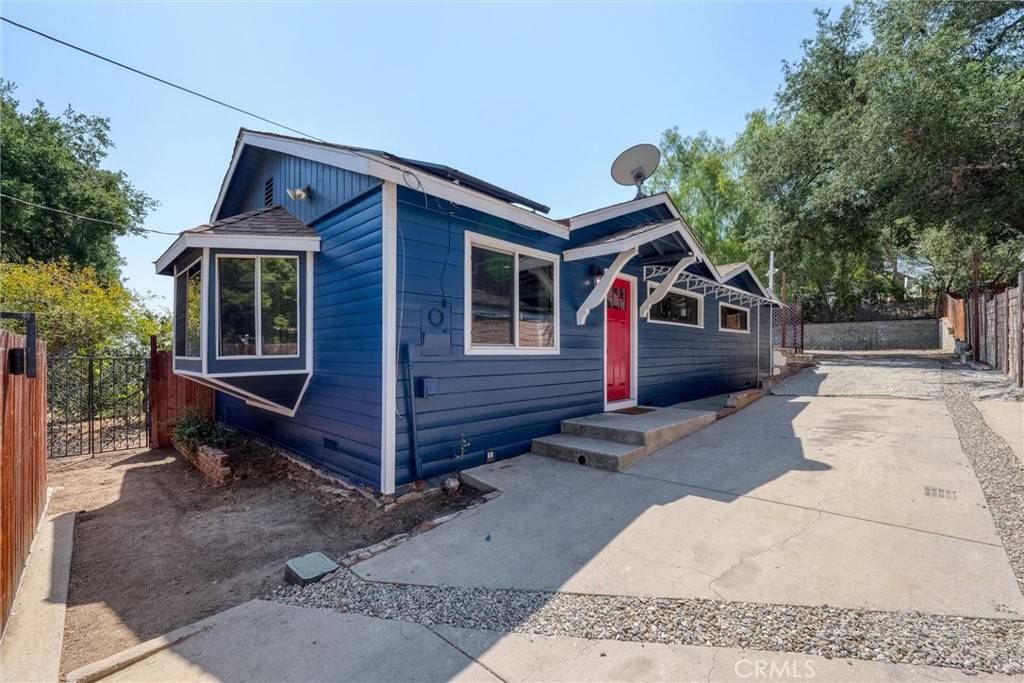 West Hills, CA 91304,23950 Los Rosas ST