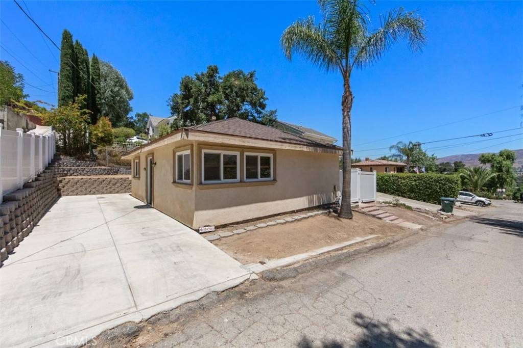 Simi Valley, CA 93063,1151 El Camino Real