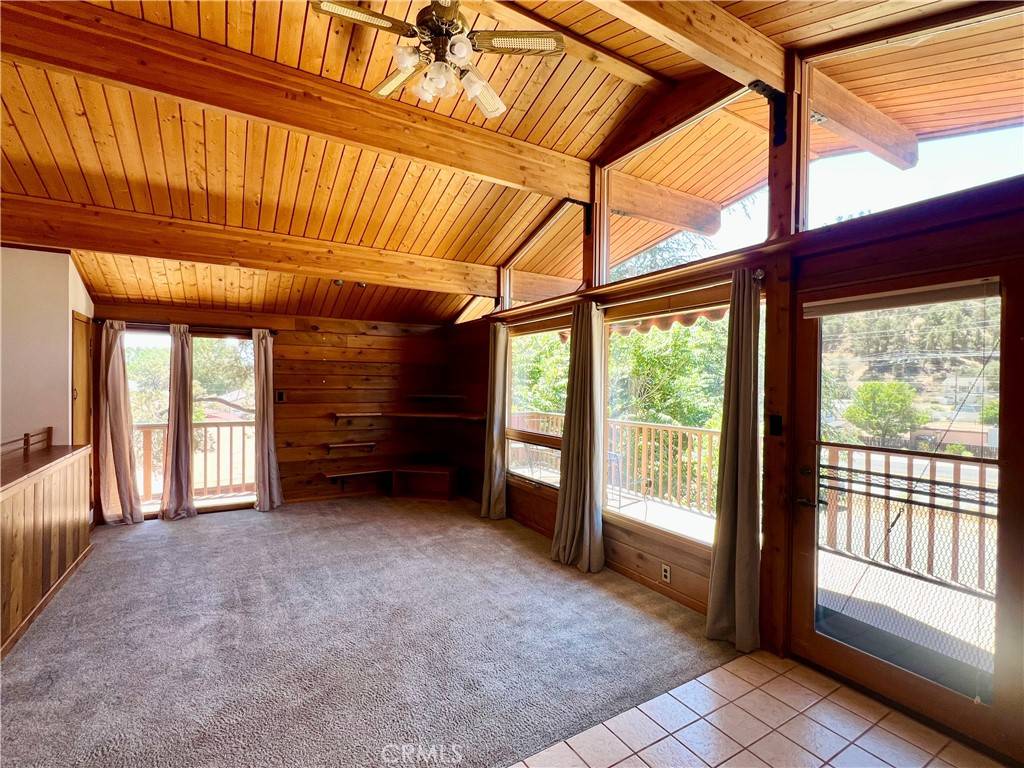Frazier Park, CA 93225,6503 Lakewood DR