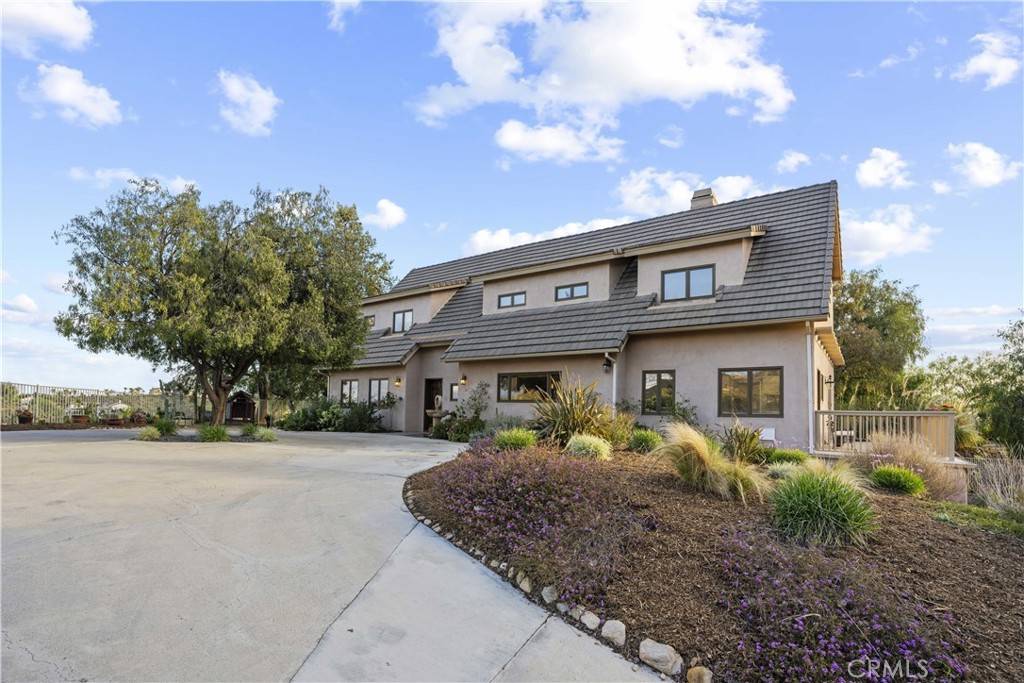 Castaic, CA 91384,30470 Sloan Canyon RD