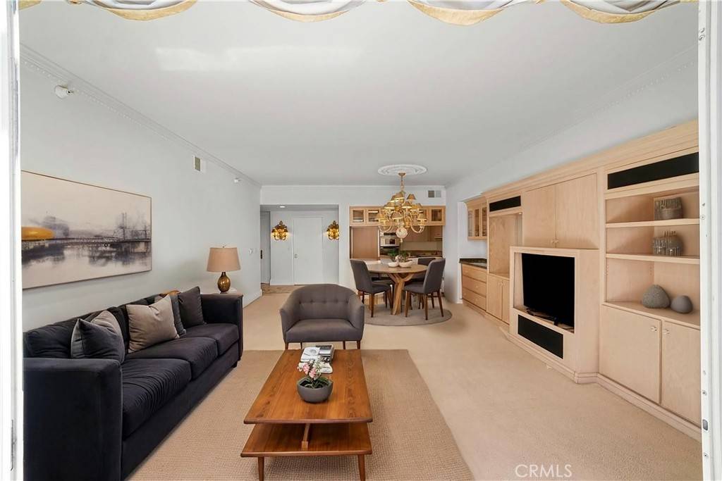 Long Beach, CA 90802,850 E Ocean BLVD #1604