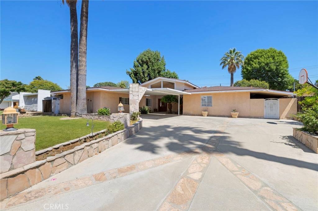 Porter Ranch, CA 91326,18409 Los Alimos ST