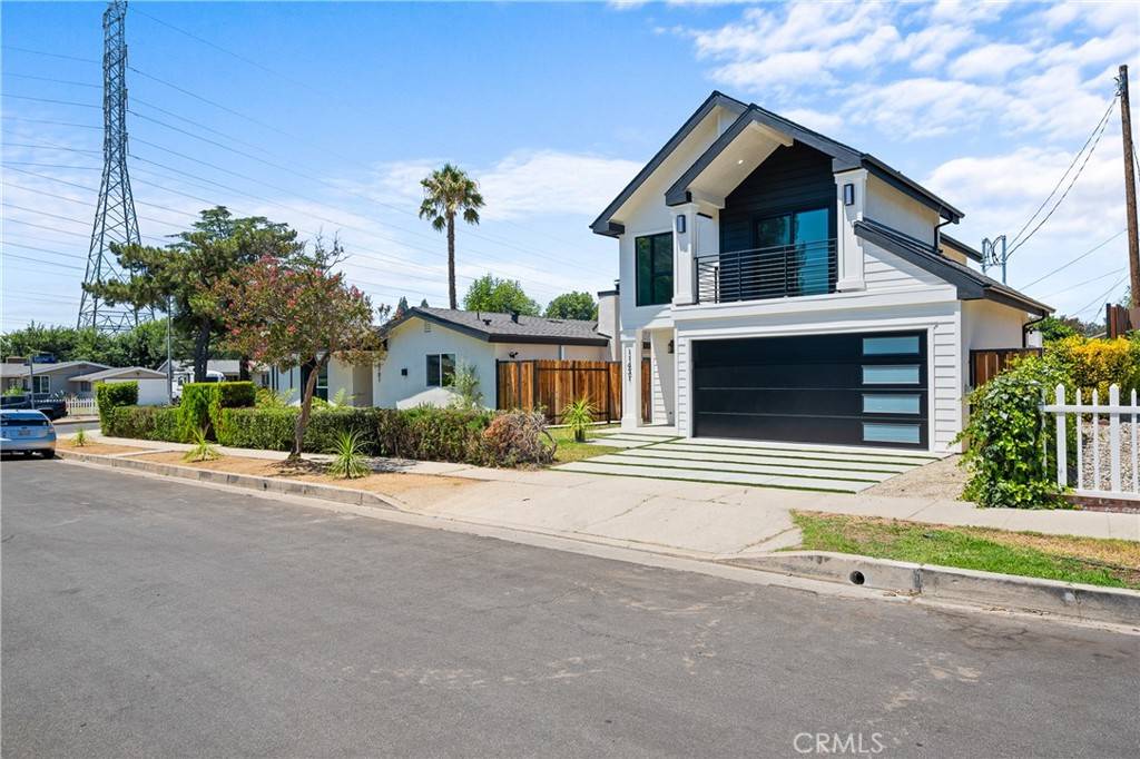 Granada Hills, CA 91344,16701 Kalisher