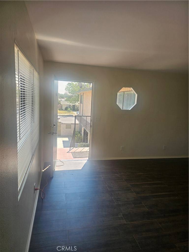 Lancaster, CA 93534,45419 10th ST W #D
