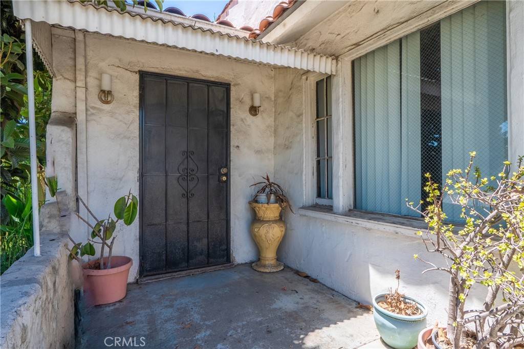 Walnut Park, CA 90255,2439 California ST