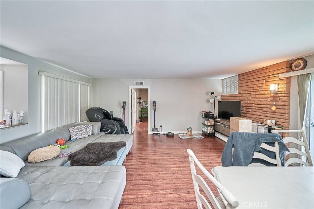 Granada Hills, CA 91344,17167 Index ST