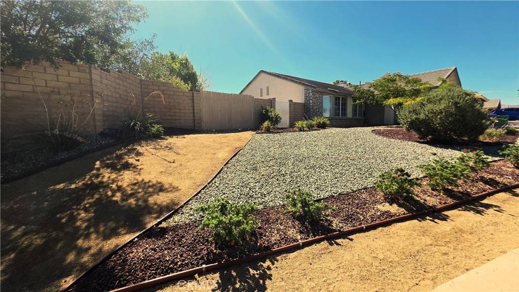 Palmdale, CA 93550,37432 Whitehall LN