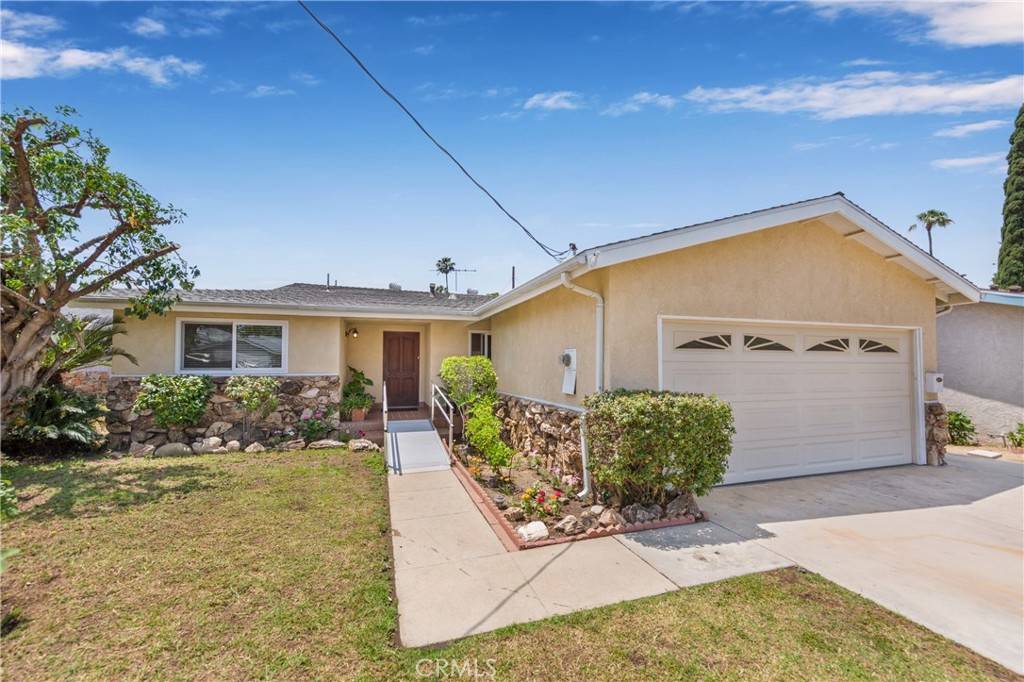 Van Nuys, CA 91406,15354 Runnymede ST