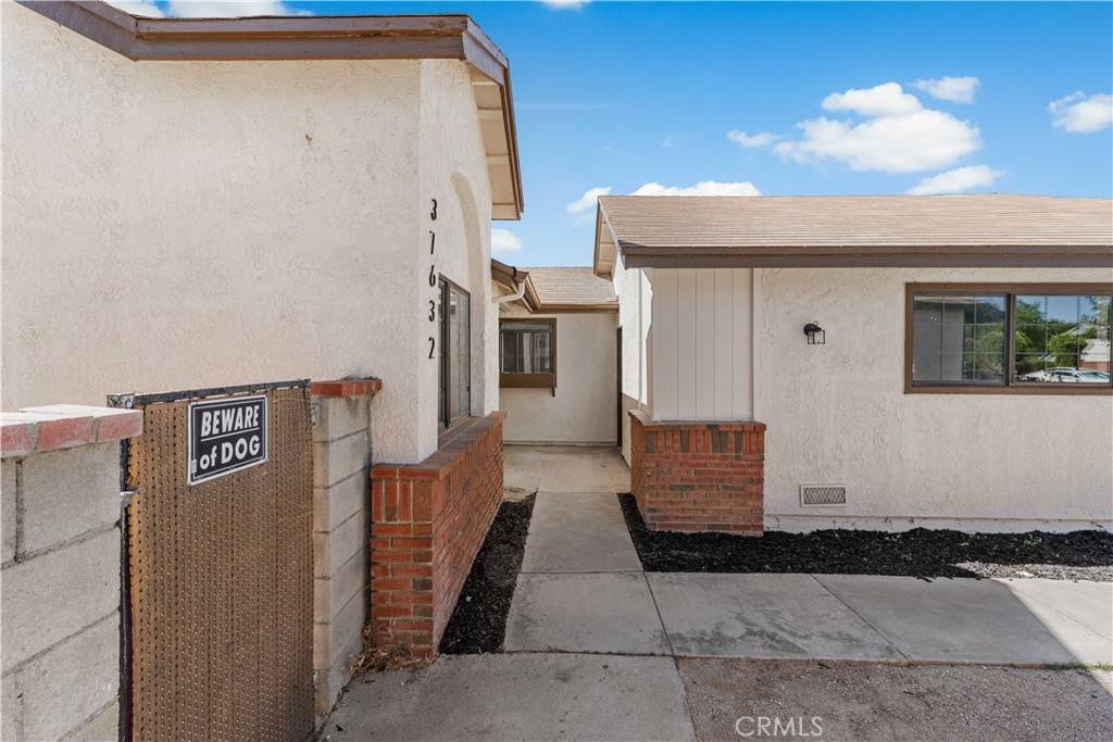 Palmdale, CA 93550,37632 15th ST E