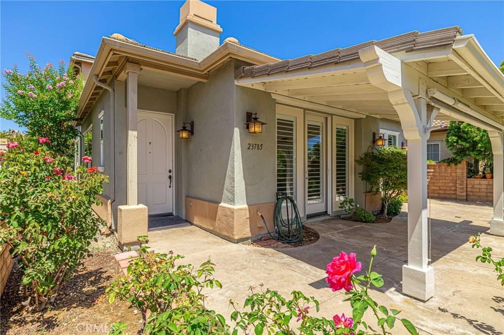 Valencia, CA 91354,23785 Western Cedar CT