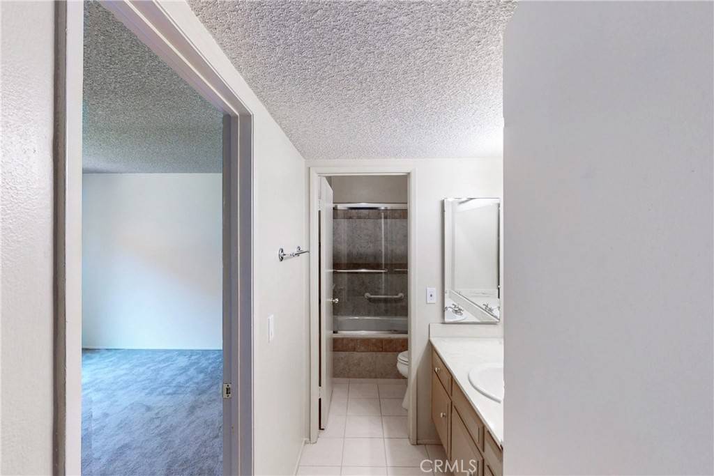 Huntington Beach, CA 92647,6600 Warner Ave UNIT 88