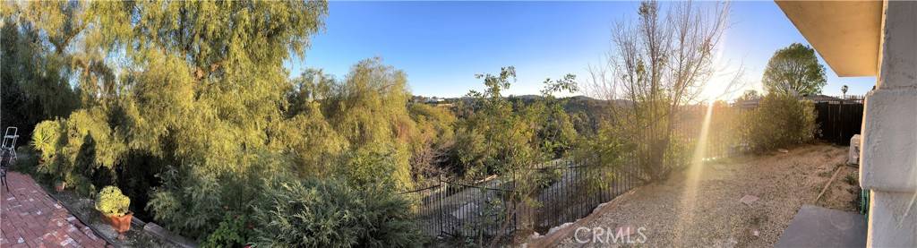 Woodland Hills, CA 91364,22668 Macfarlane DR #3