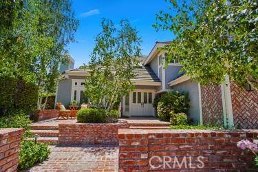 Valencia, CA 91355,24066 Regents Park CIR