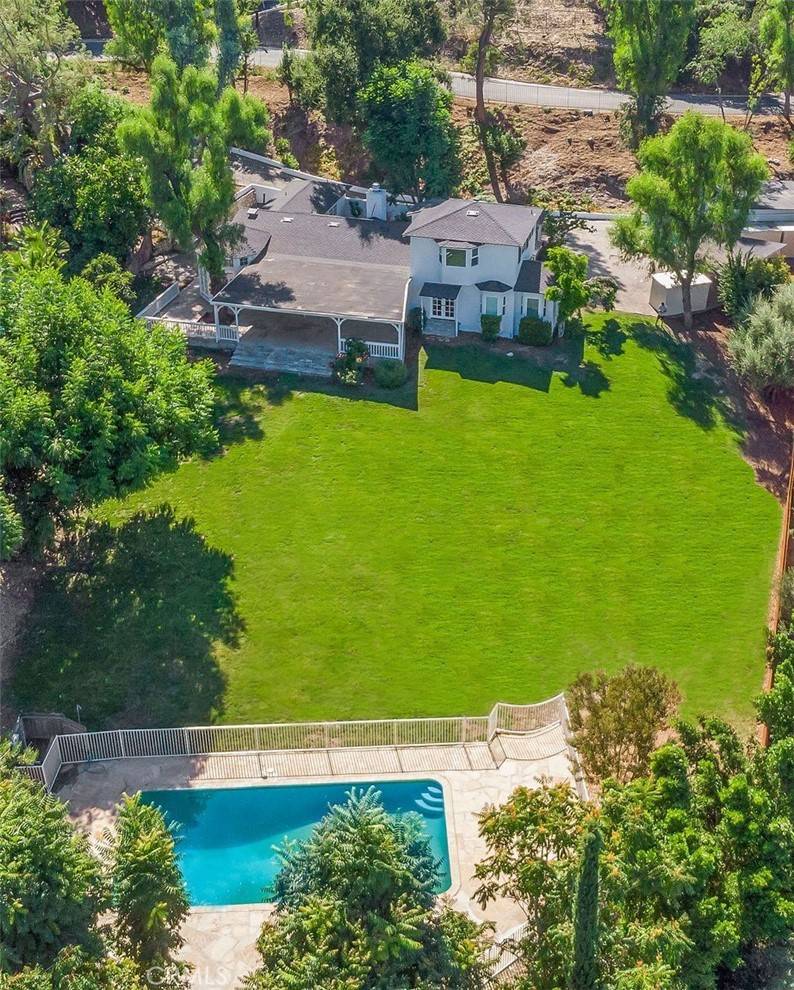 Tarzana, CA 91356,4800 Brewster DR