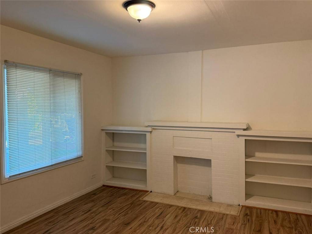 Glendale, CA 91204,425 Vine ST