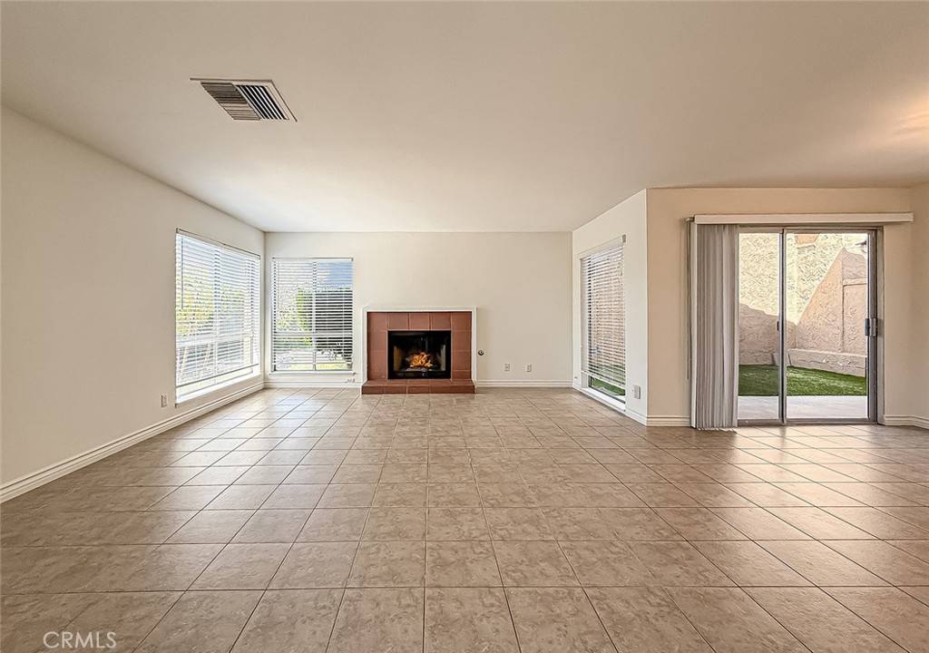 Oak Park, CA 91377,357 Sprucewood AVE